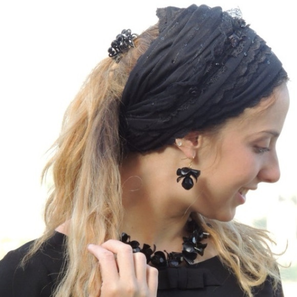 Lovely Royal Black Laces Handmade Mitpachat Head Covering-Scarf-Tichel Headband - Picture 2 of 6